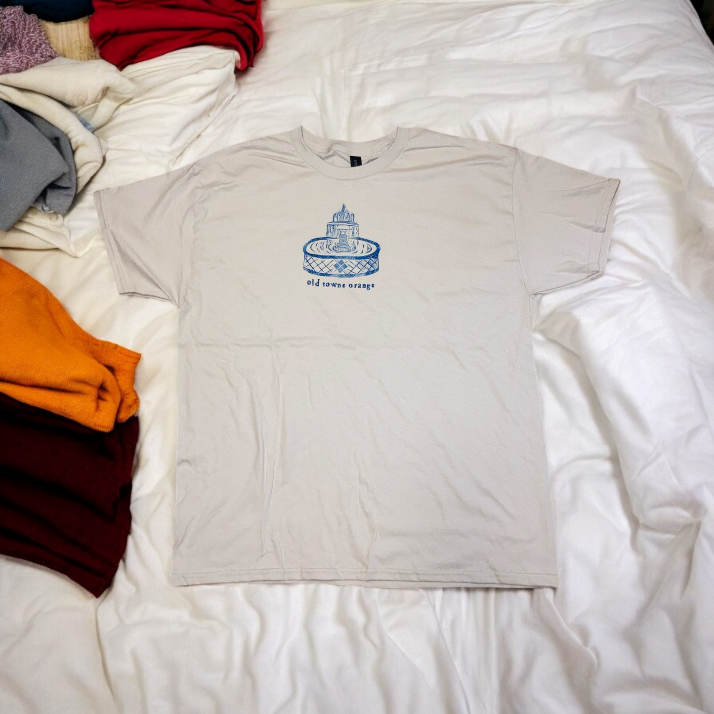 Fountain stamp shirt with font