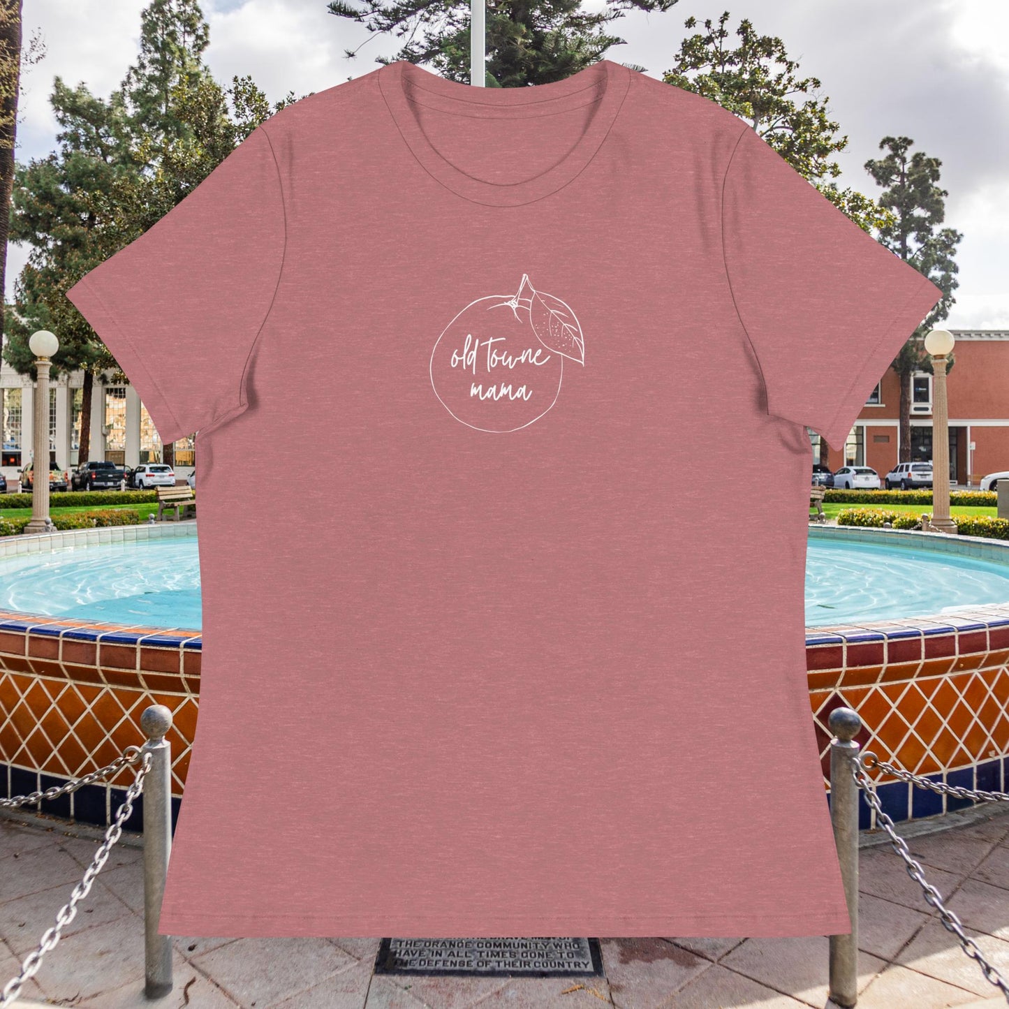 Old Towne Mama Women's Relaxed T-Shirt