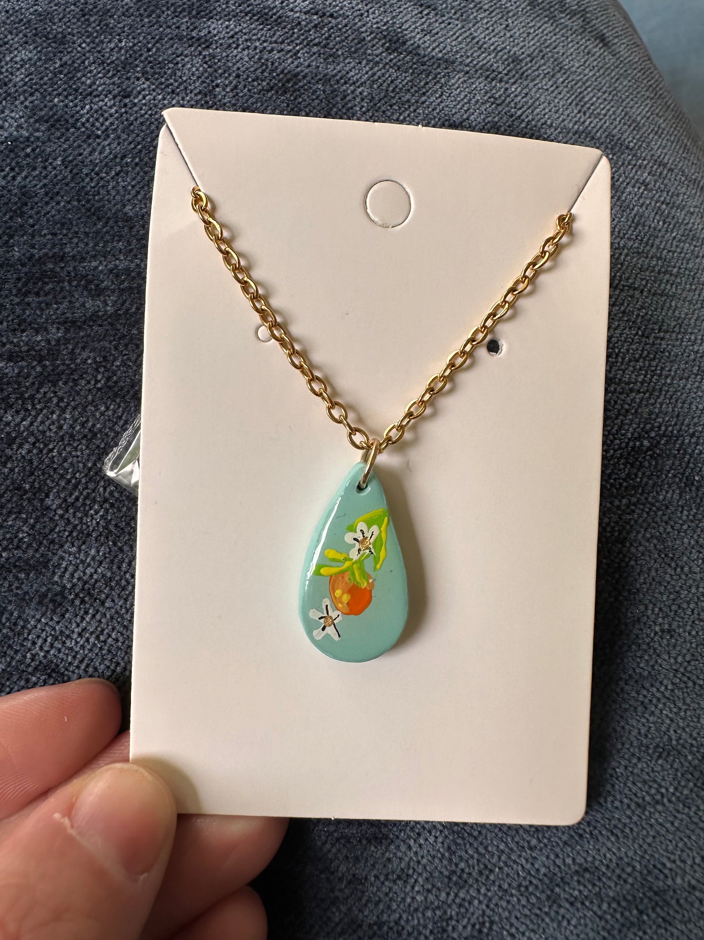 🍊 Citrus Bloom Pendant Necklace