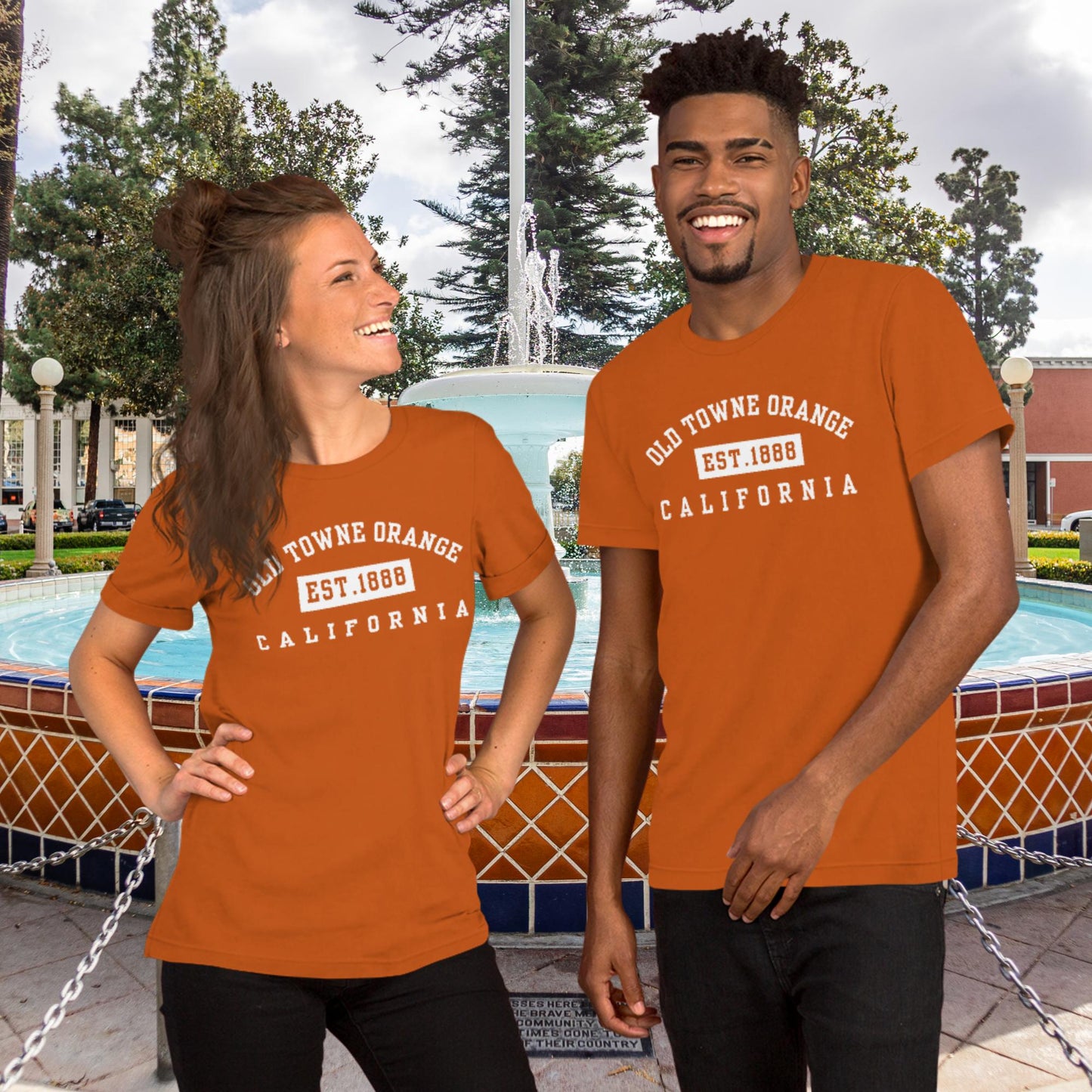 Old Towne Orange Basic Unisex t-shirt